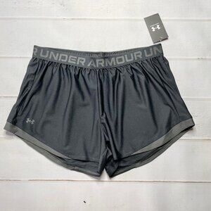 NWT - Under Armour - Women’s Play Up 2.0 Black Shorts - Size X-Large